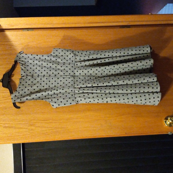 Womens Elle dress sleeveless black Polkadot fit & flair Sz 16 poly rayon spandex - Picture 6 of 9